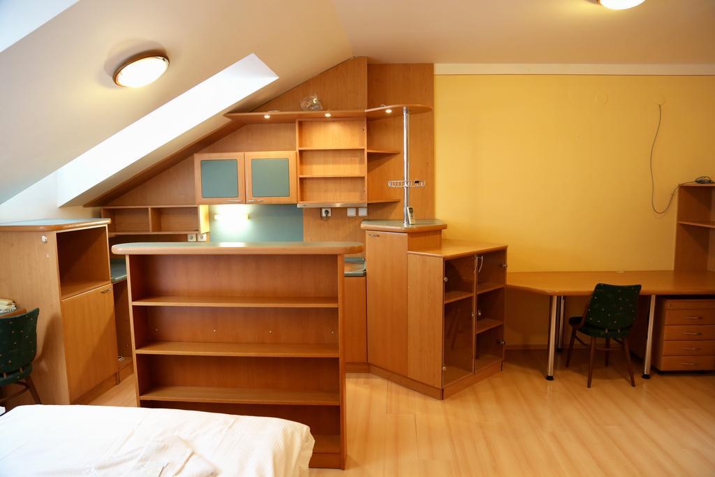 Apartments Kromeriz Phòng bức ảnh